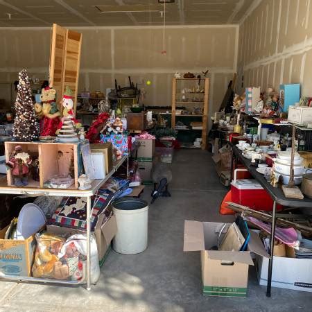 Online bidding closes on Thu. . Craigslist loveland garage sales